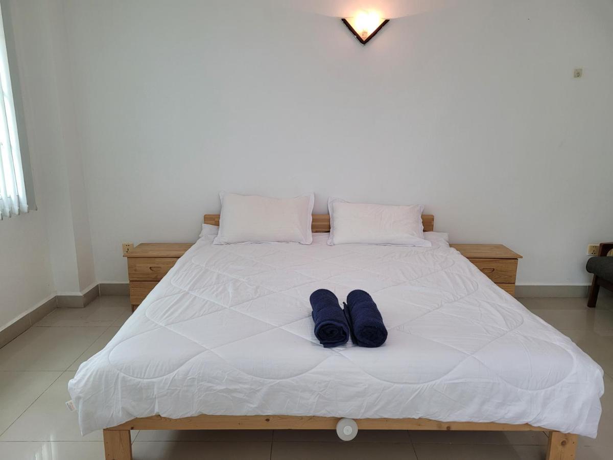 Hotel Yana House Phnom Penh Zewnętrze zdjęcie