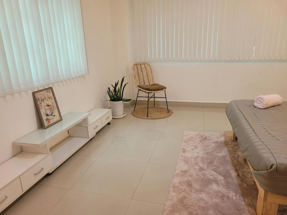 Hotel Yana House Phnom Penh Zewnętrze zdjęcie