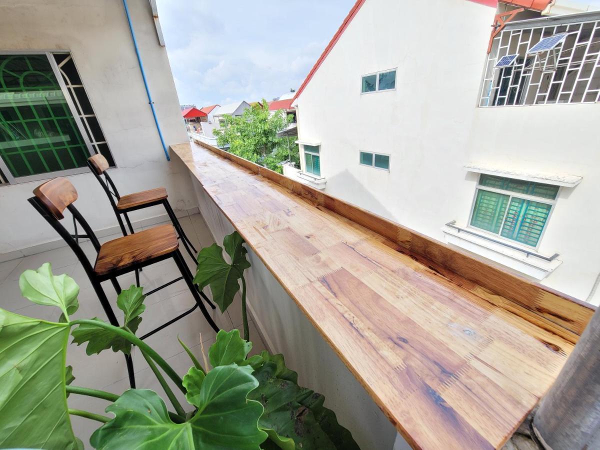 Hotel Yana House Phnom Penh Zewnętrze zdjęcie