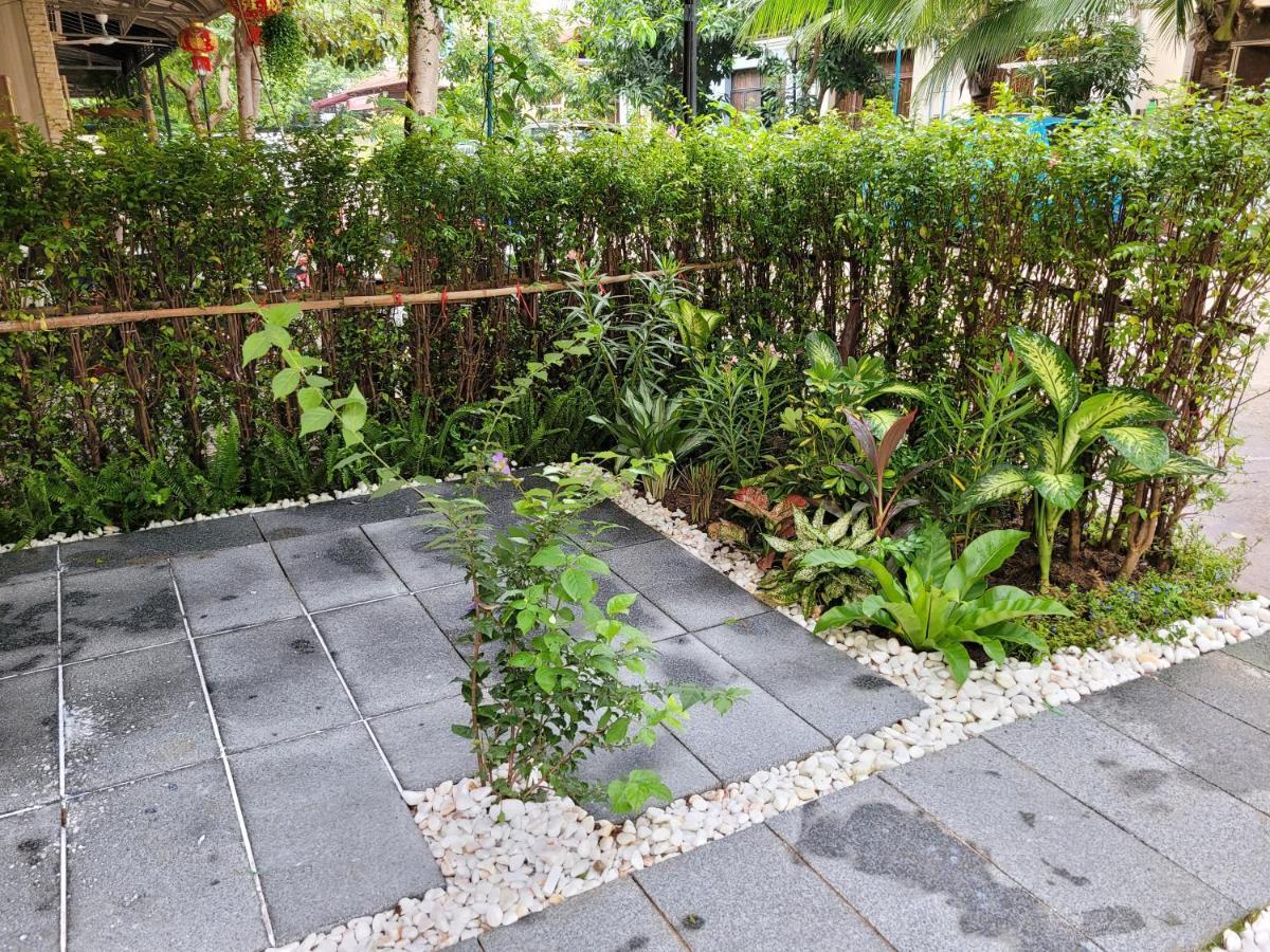 Hotel Yana House Phnom Penh Zewnętrze zdjęcie
